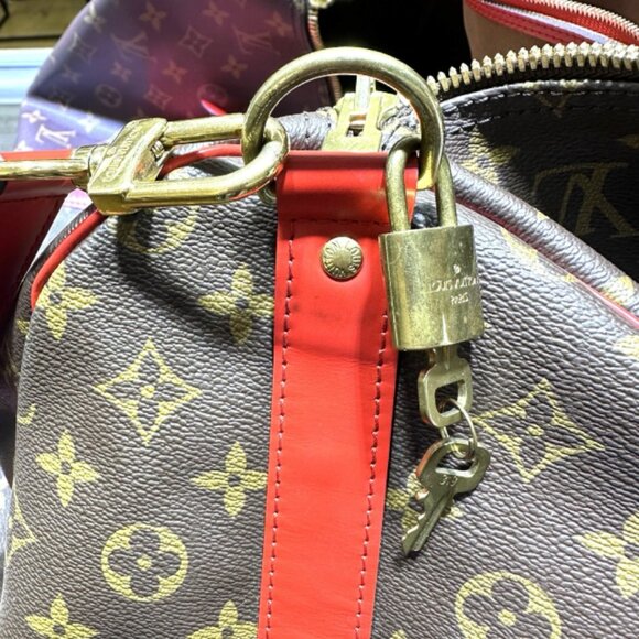 Genuine Louis Vuitton Carry On Bag Red Monogram Canvas Keepall Bandouliere 50 - Picture 8 of 9